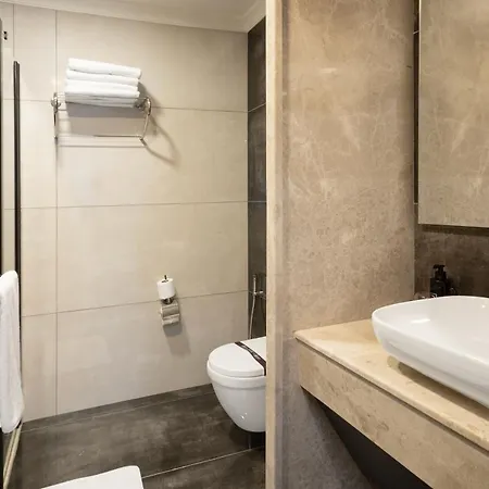 Lilium Hotel&suites 4*