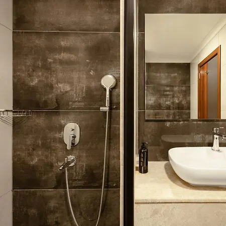 Lilium & 4* Бурса